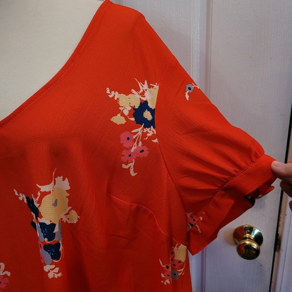 New Modcloth Blouse Red Floral Rockabilly Retro Summer Top Size 3X  3XL - Picture 3 of 8